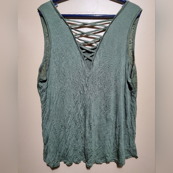 2x Green tank - Picture 2 of 7